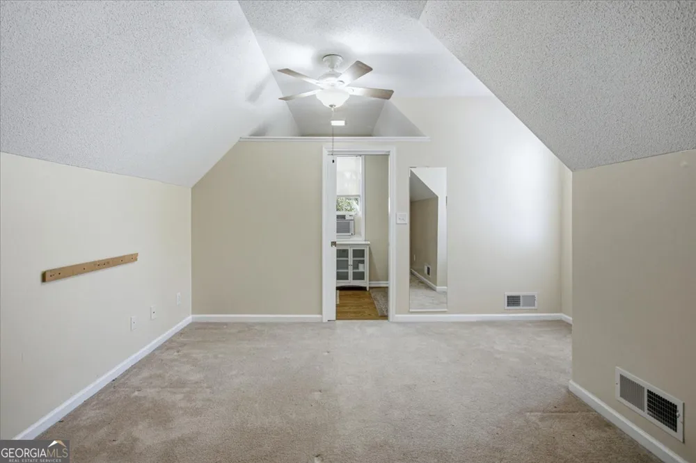 100 Avondale CIR Newnan, GA 30265
