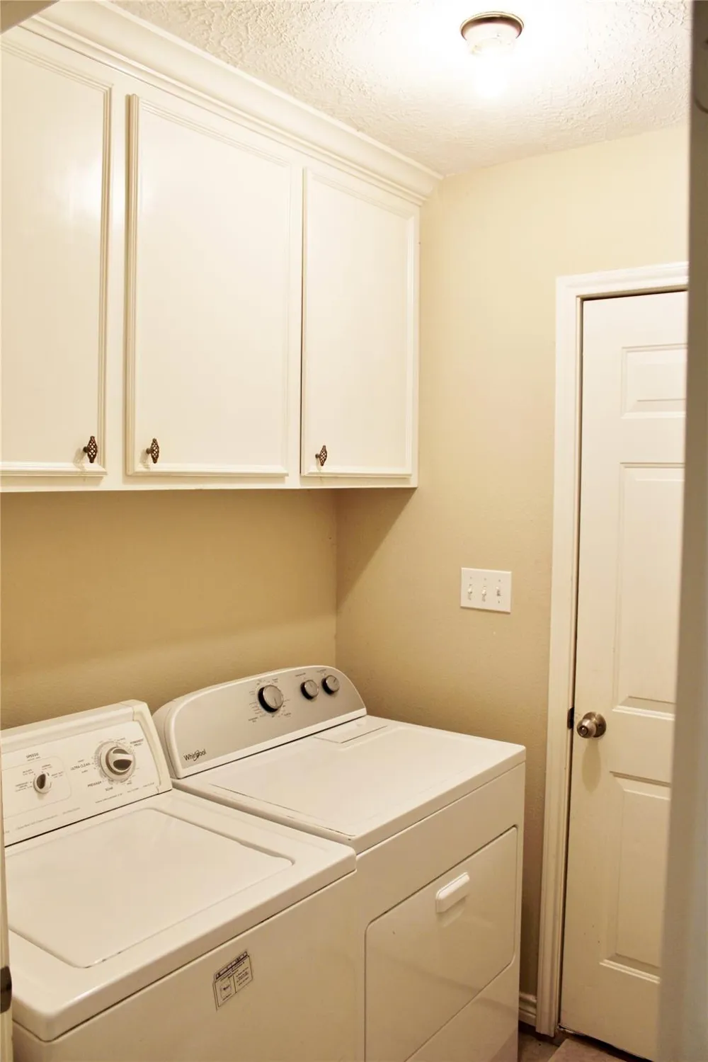 110 S River Drive Columbus, TX 78934