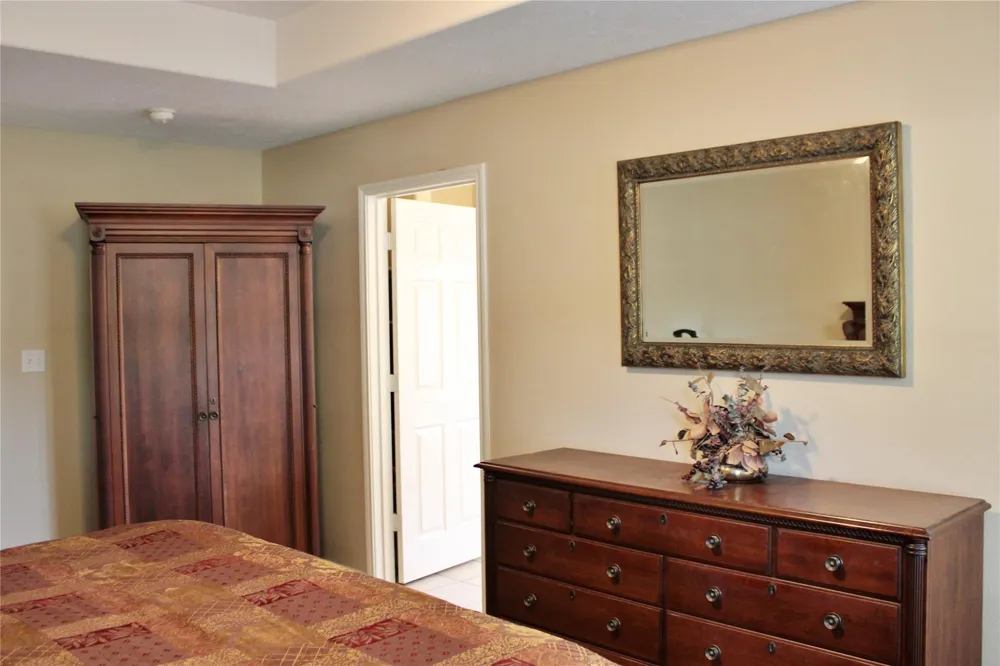 110 S River Drive Columbus, TX 78934