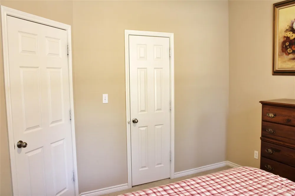 110 S River Drive Columbus, TX 78934