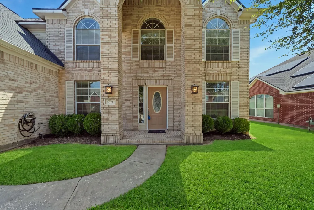 1621 Yellowstone Drive Deer Park, TX 77536