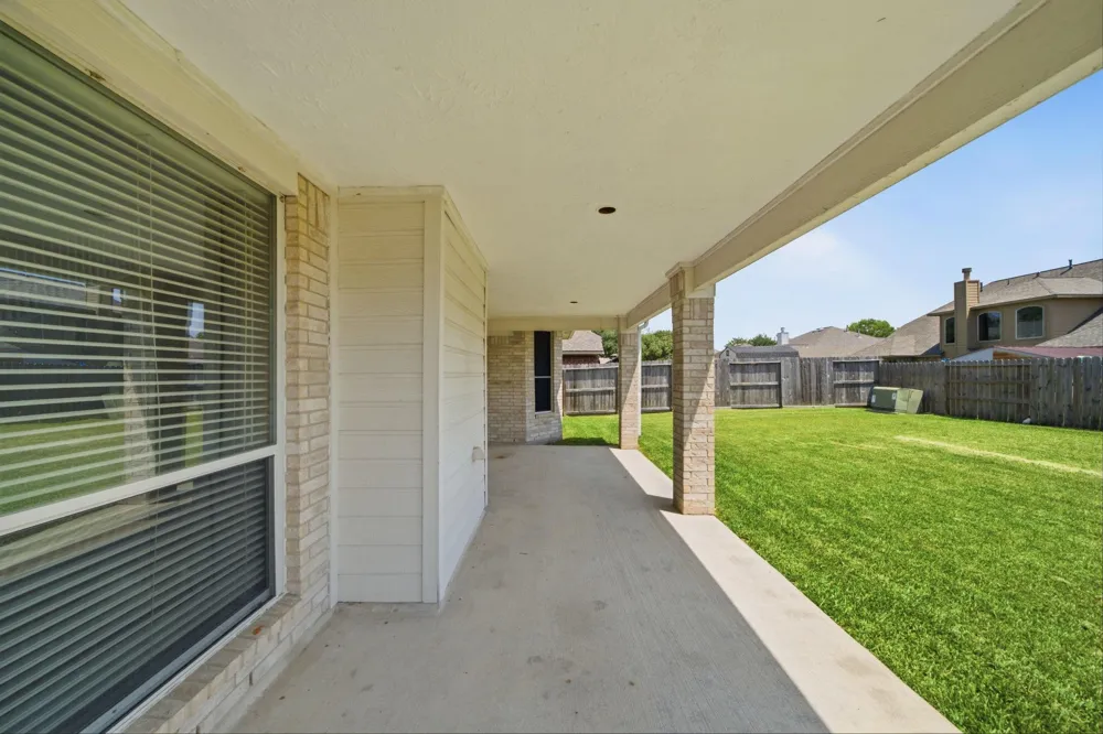 1621 Yellowstone Drive Deer Park, TX 77536