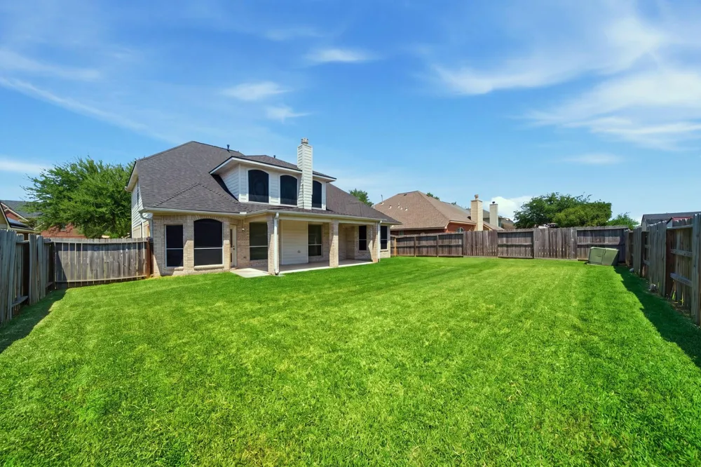 1621 Yellowstone Drive Deer Park, TX 77536