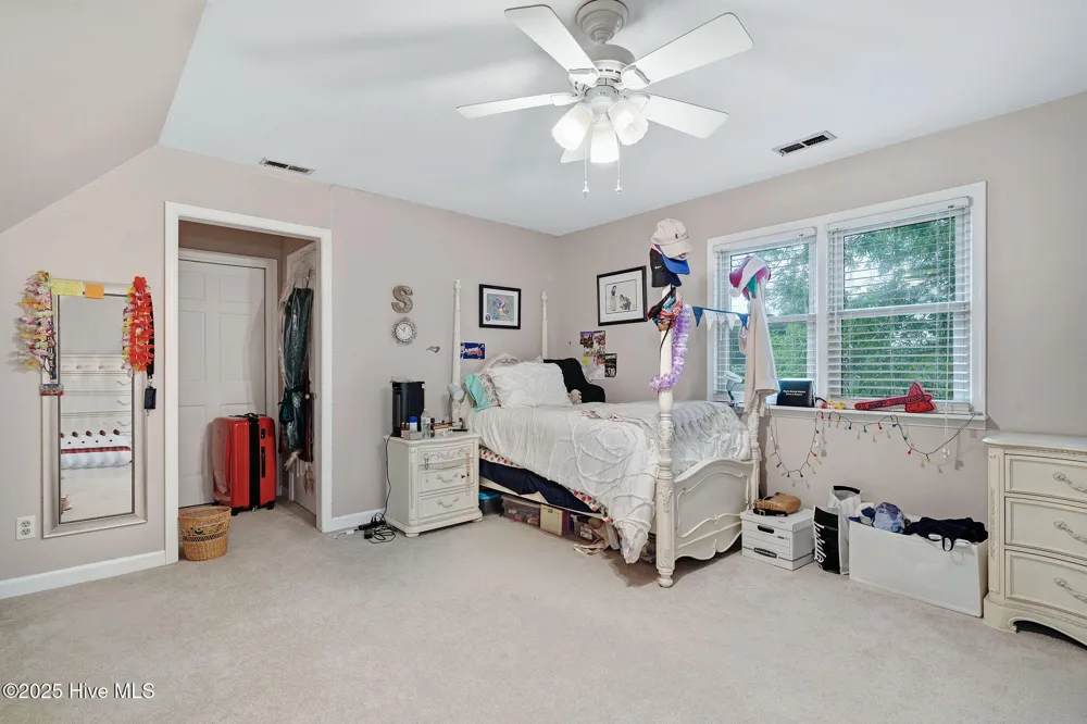 518 Forest Lane Wallace, NC 28466