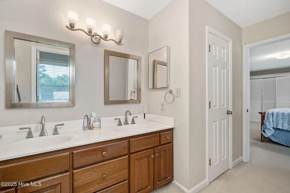 518 Forest Lane Wallace, NC 28466