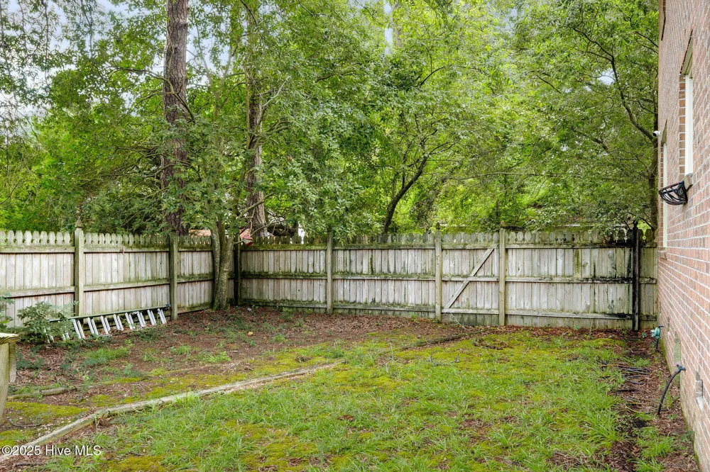 518 Forest Lane Wallace, NC 28466