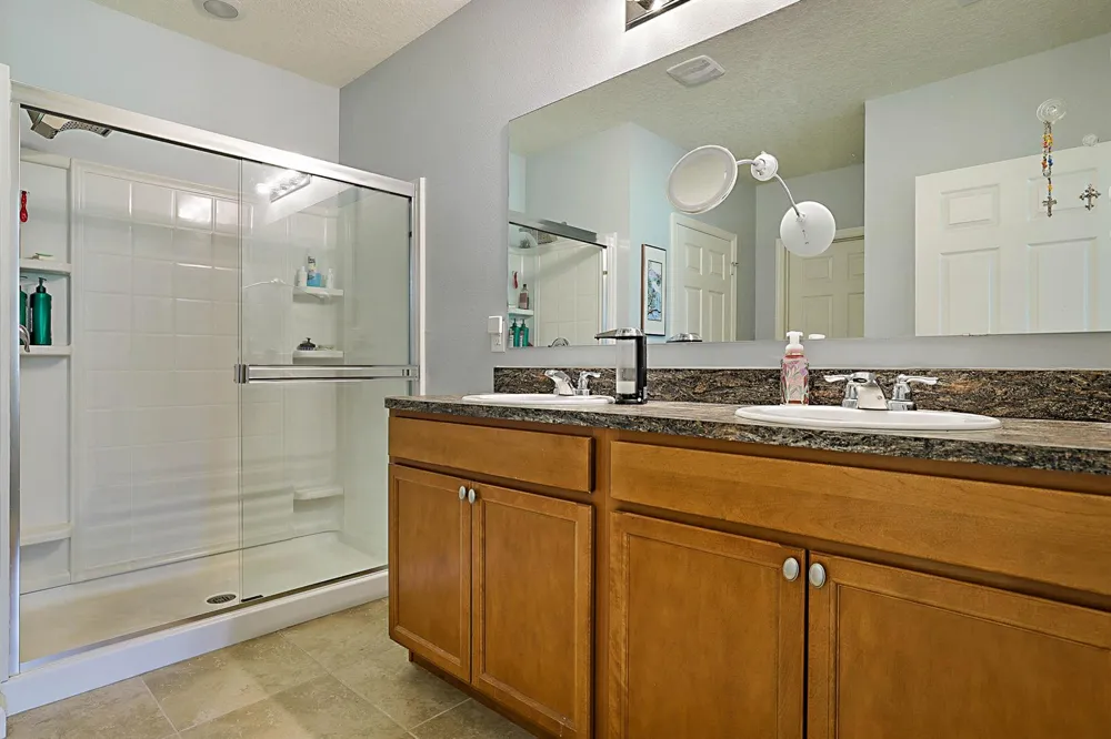 3380 ROCKPORT STREET SW Vero Beach, FL 32968