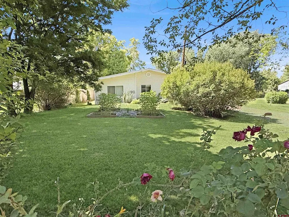 576 W 6th Avenue Nucla, CO 81424