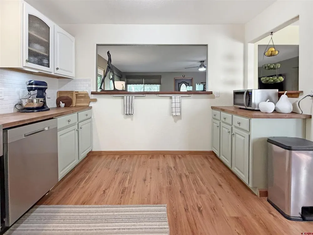 576 W 6th Avenue Nucla, CO 81424