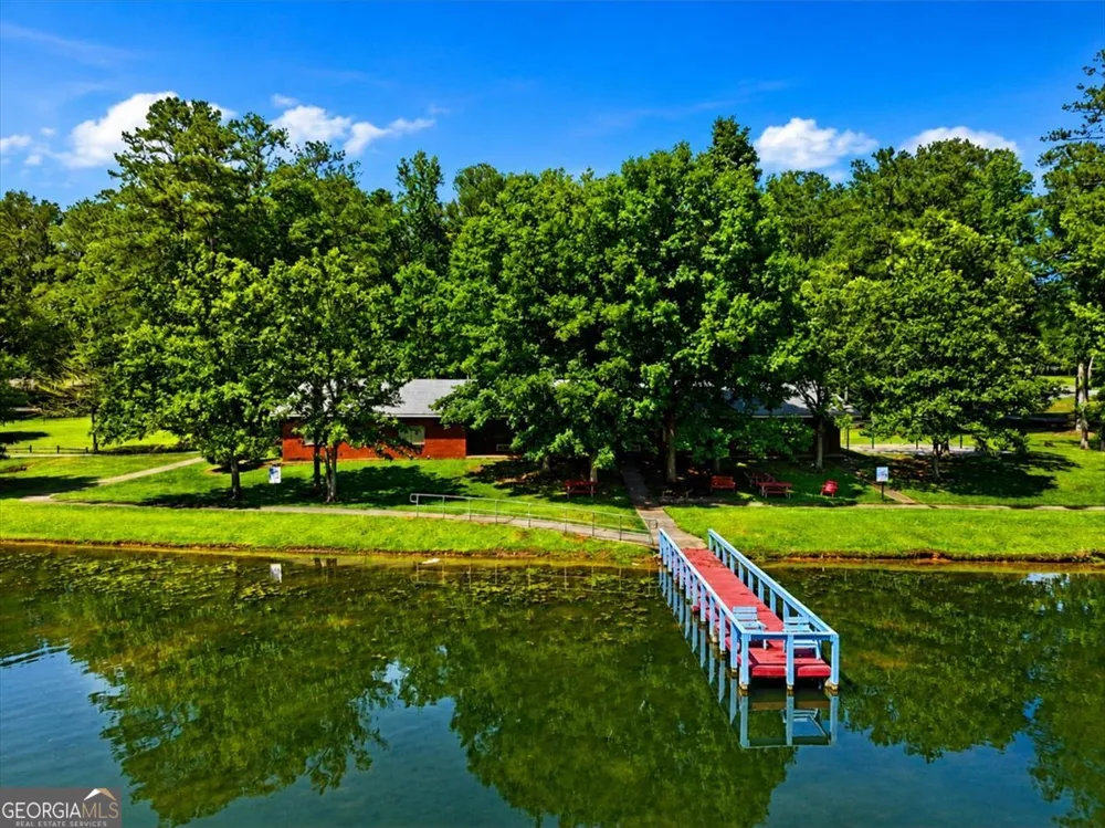 116 Endless Loop DR Carrollton, GA 30117