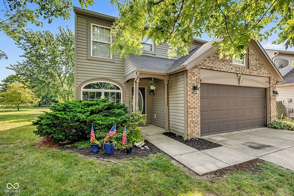 6723 Wimbledon Drive Zionsville, IN 46077
