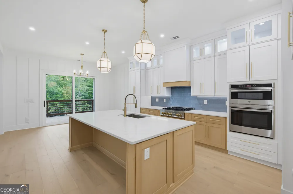 3610 Fleming DR Cumming, GA 30041
