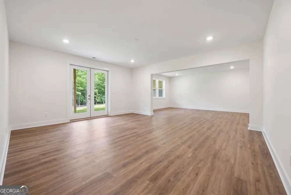 3610 Fleming DR Cumming, GA 30041