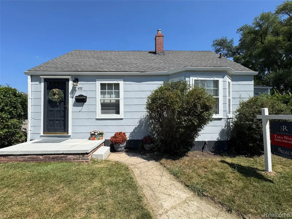 2452 Earlmont Berkley City, MI 48072