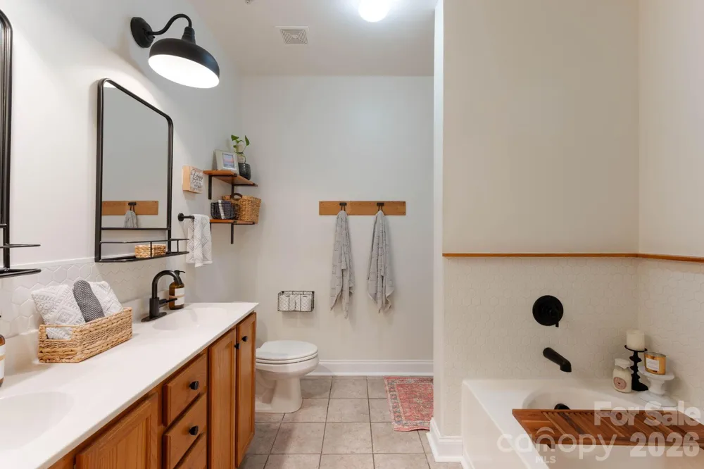 21622 Aftonshire Drive Cornelius, NC 28031