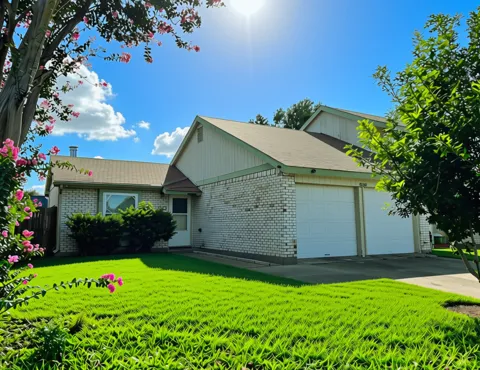 2925 Fairway Drive