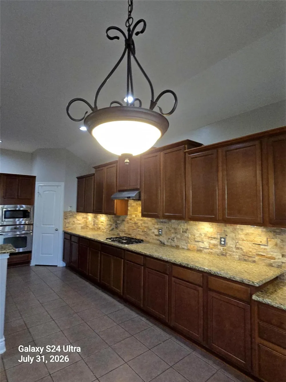 5031 Gulf Stream Lane Bacliff, TX 77518