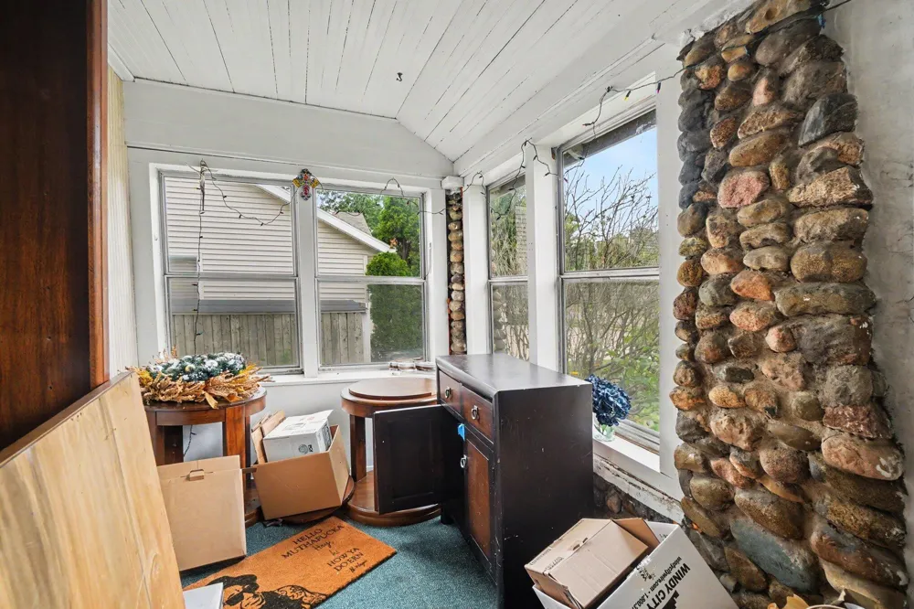4071 Ivanrest Avenue SW Grandville, MI 49418