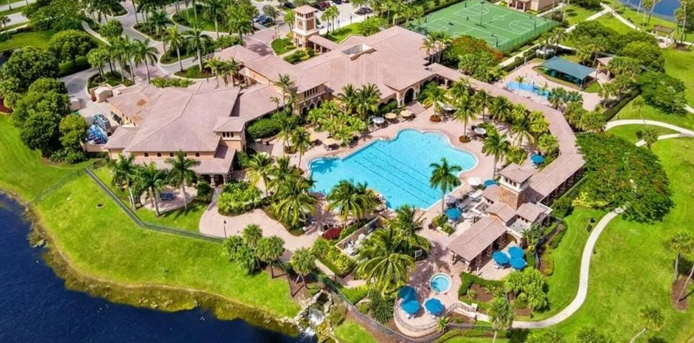 8288 NW 128th Lane #38-F Parkland, FL 33076