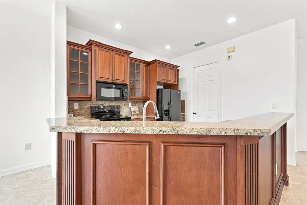 8288 NW 128th Lane #38-F Parkland, FL 33076