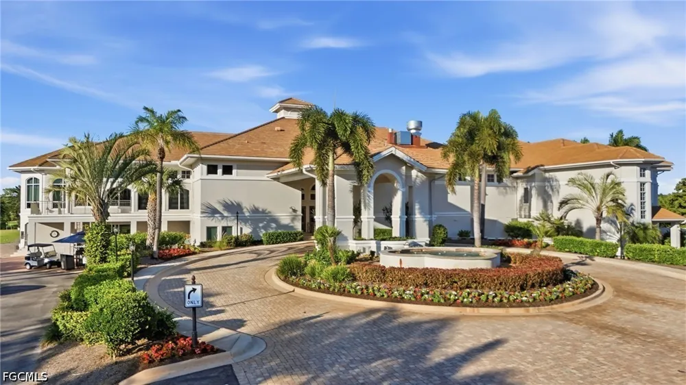 Hickory Greens Court Fort Myers, FL 33912