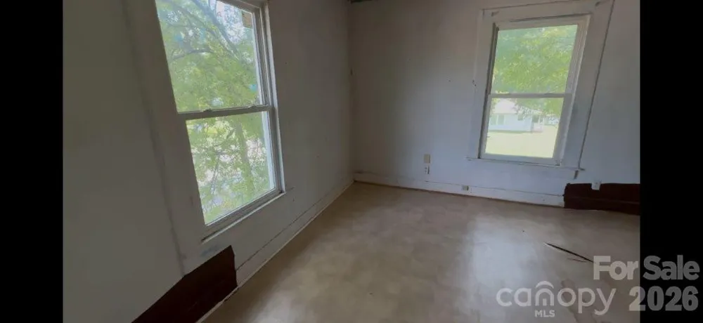 614 Saluda Road Chester, SC 29706