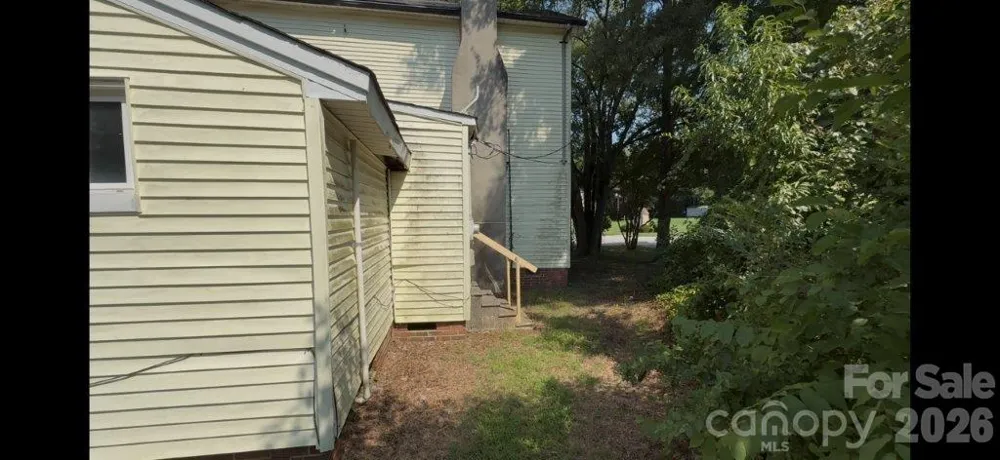 614 Saluda Road Chester, SC 29706