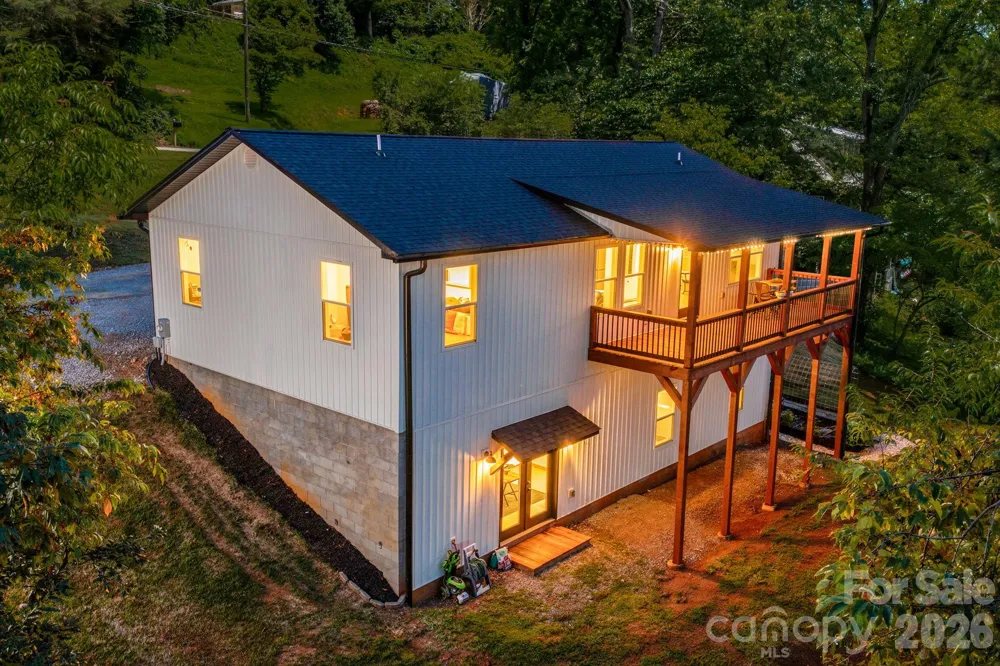 295 Penland Street Clyde, NC 28721