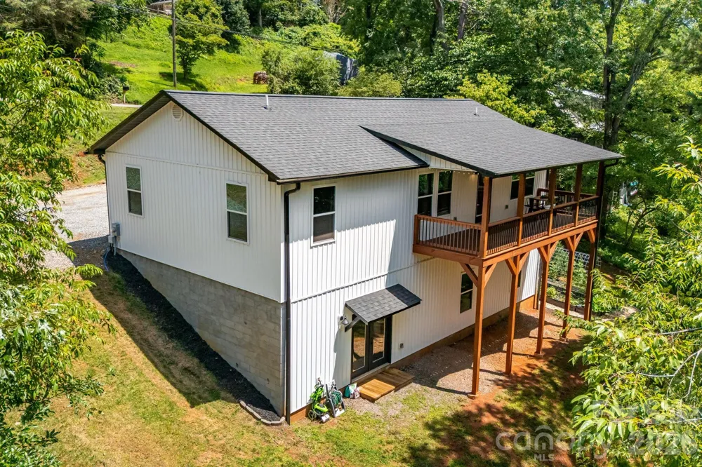 295 Penland Street Clyde, NC 28721