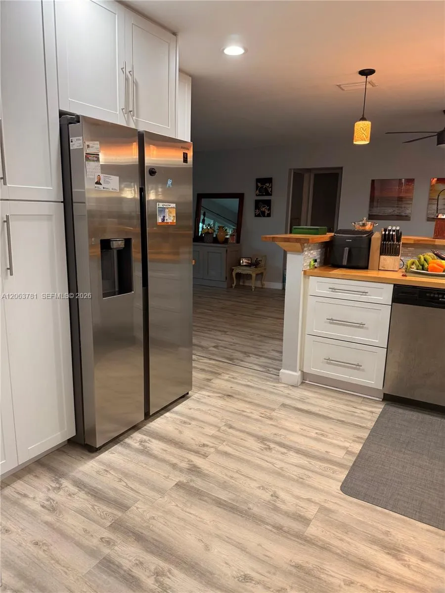 3600 NW 113th Ave Sunrise, FL 33323