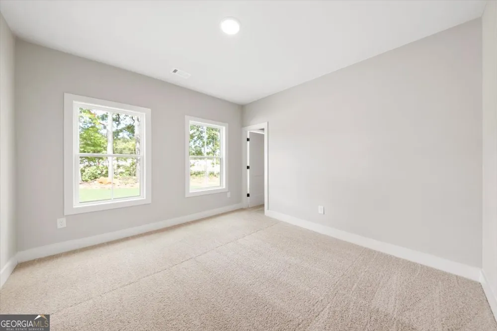 202 Railroad ST Gray, GA 31032
