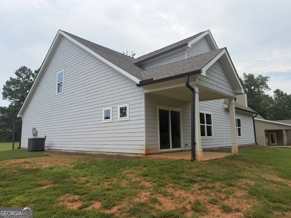 202 Railroad ST Gray, GA 31032
