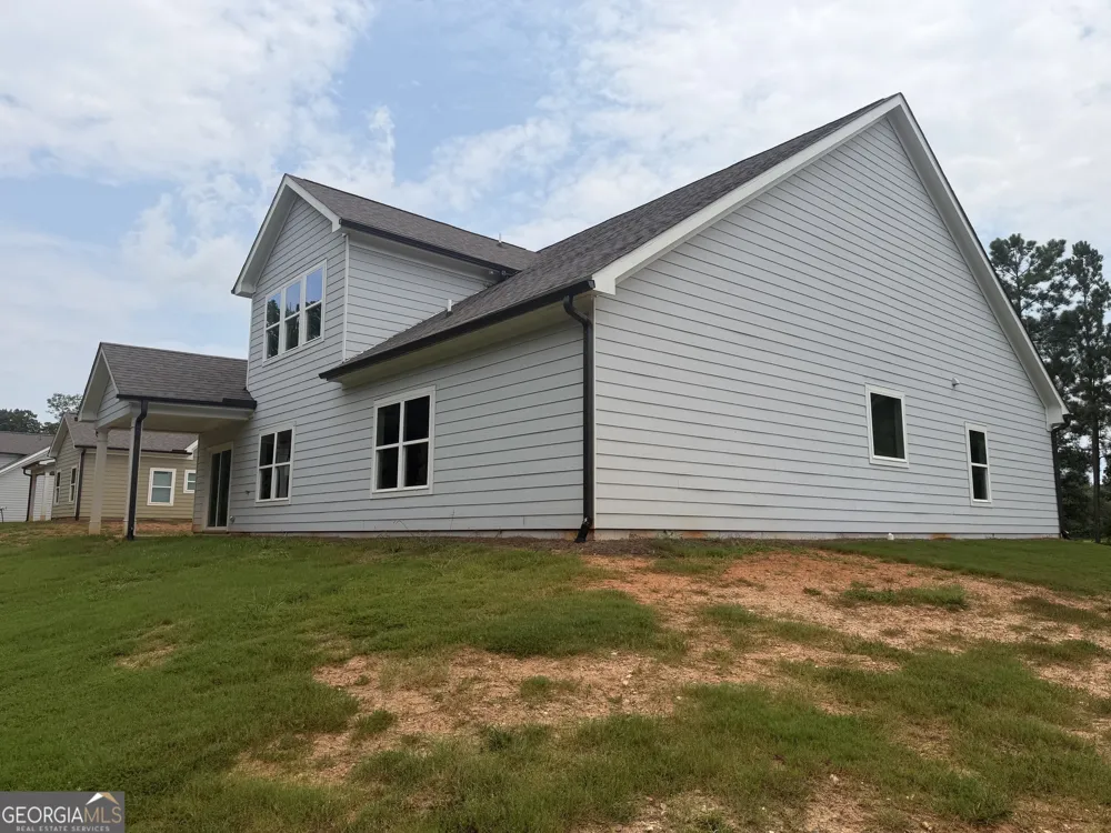 202 Railroad ST Gray, GA 31032