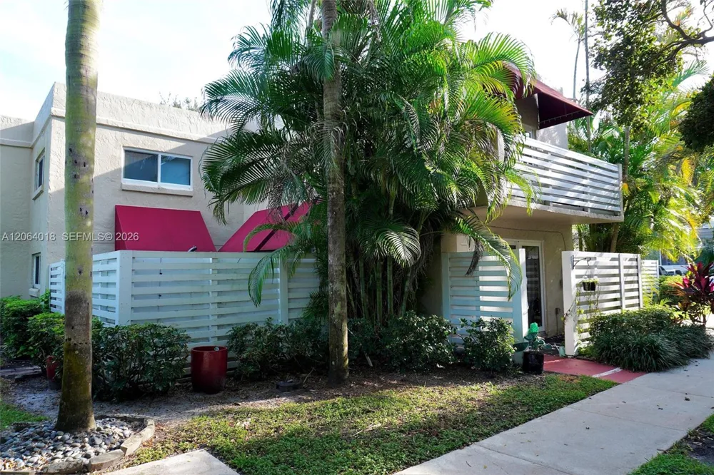 541 NW 98th Ave Plantation, FL 33324