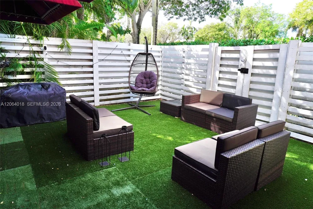 541 NW 98th Ave Plantation, FL 33324