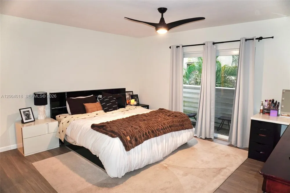541 NW 98th Ave Plantation, FL 33324