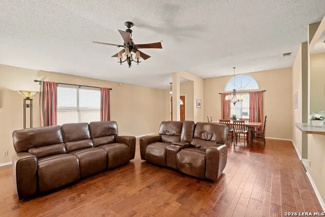 13810 CEDAR CYN San Antonio, TX 78231