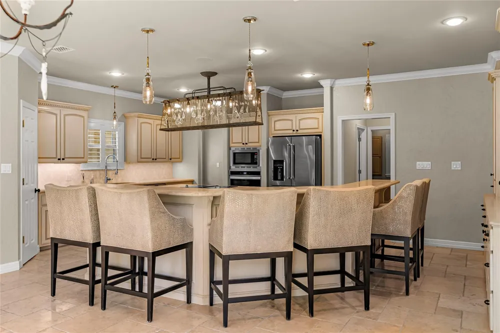 313 Treasure Oaks Road Inez, TX 77968