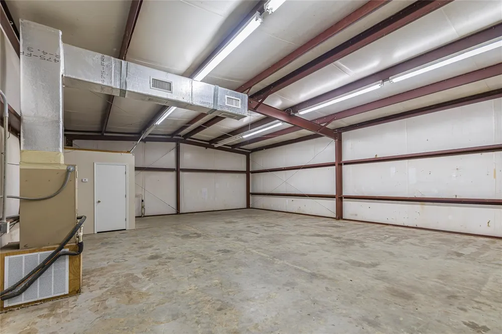 313 Treasure Oaks Road Inez, TX 77968