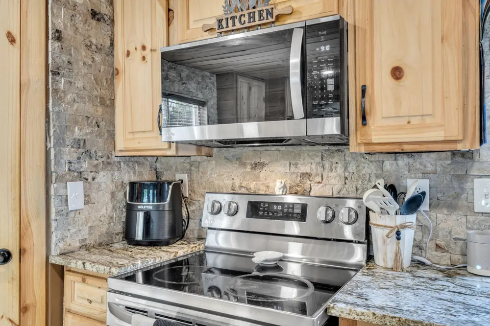 8682 Cedar Drive Lumberton, TX 77657
