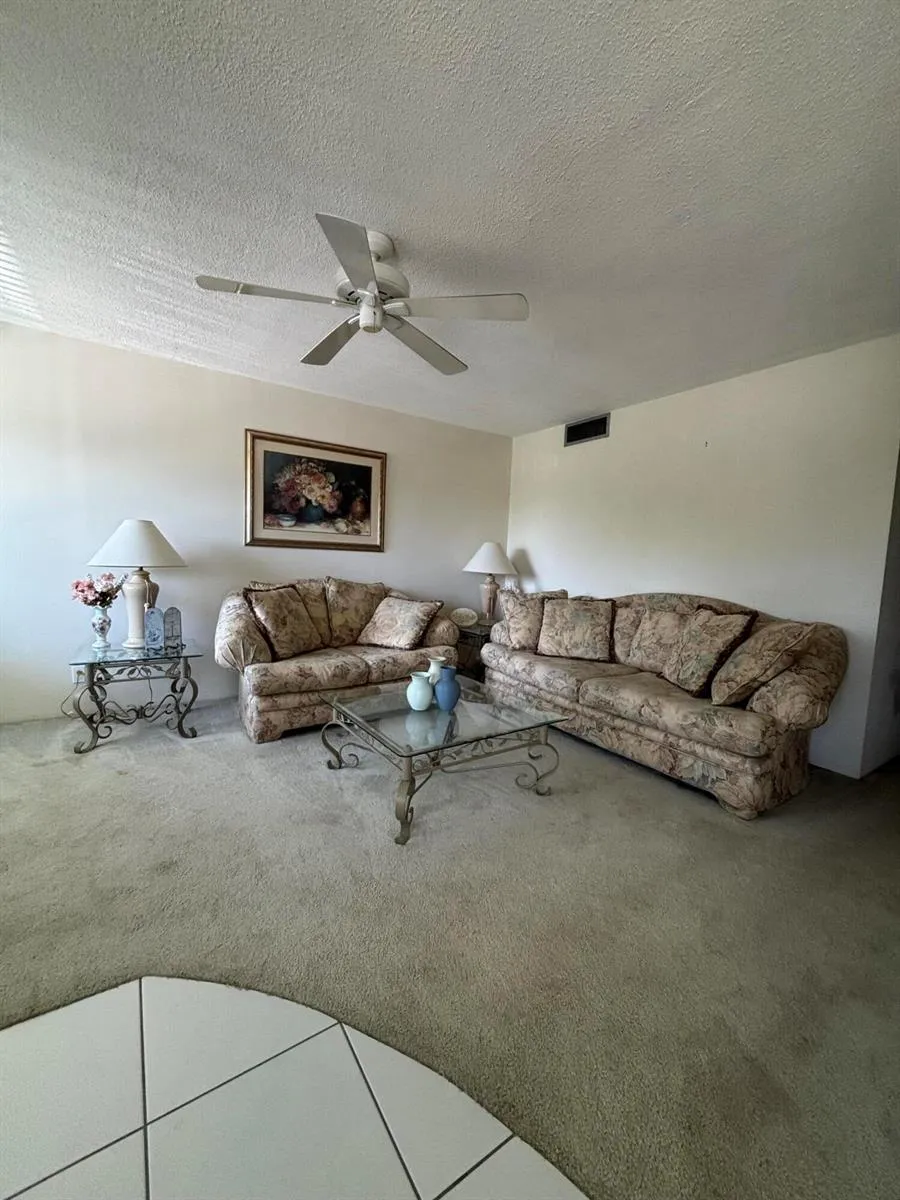 3000 SPRINGDALE BOULEVARD #316 Palm Springs, FL 33461
