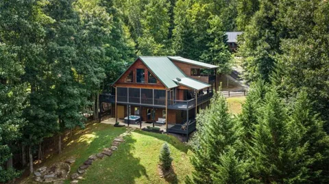 1571 W Campbell Camp Road W