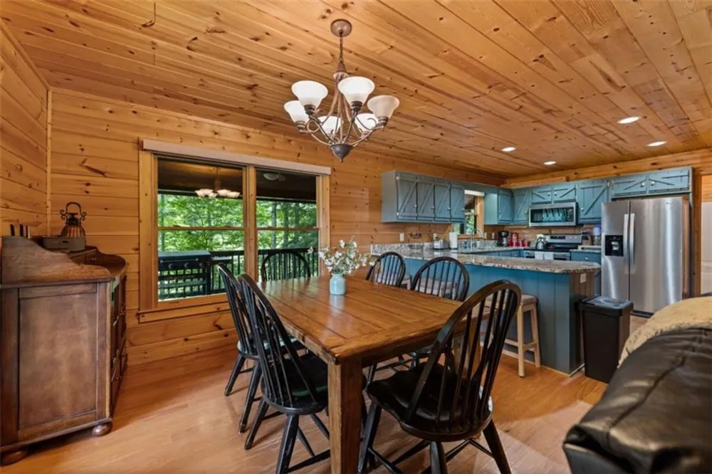 1571 W Campbell Camp Road W Blue Ridge, GA 30513