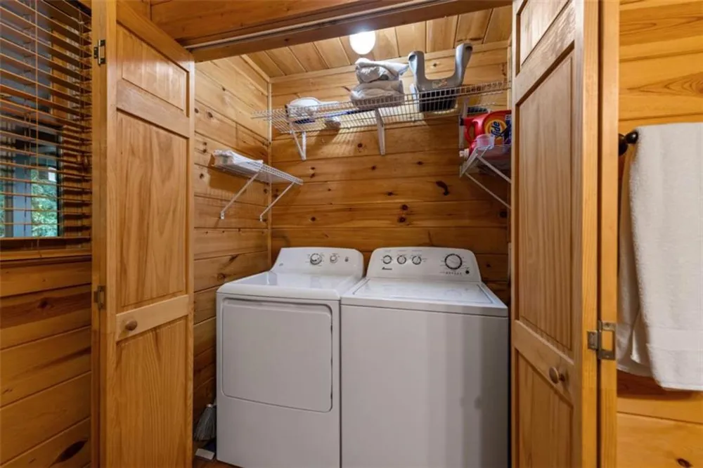 1571 W Campbell Camp Road W Blue Ridge, GA 30513