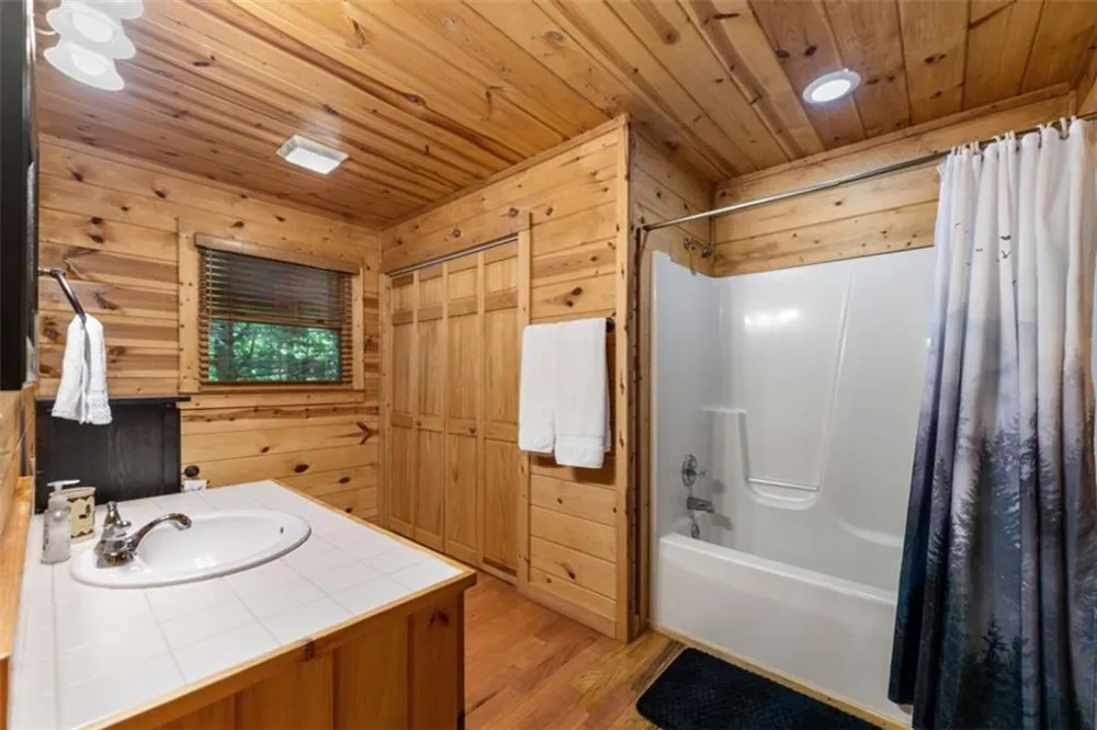 1571 W Campbell Camp Road W Blue Ridge, GA 30513