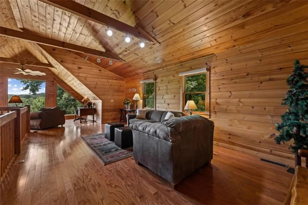 1571 W Campbell Camp Road W Blue Ridge, GA 30513