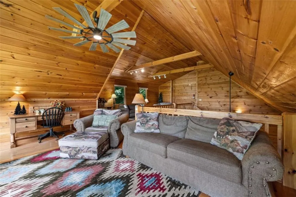 1571 W Campbell Camp Road W Blue Ridge, GA 30513
