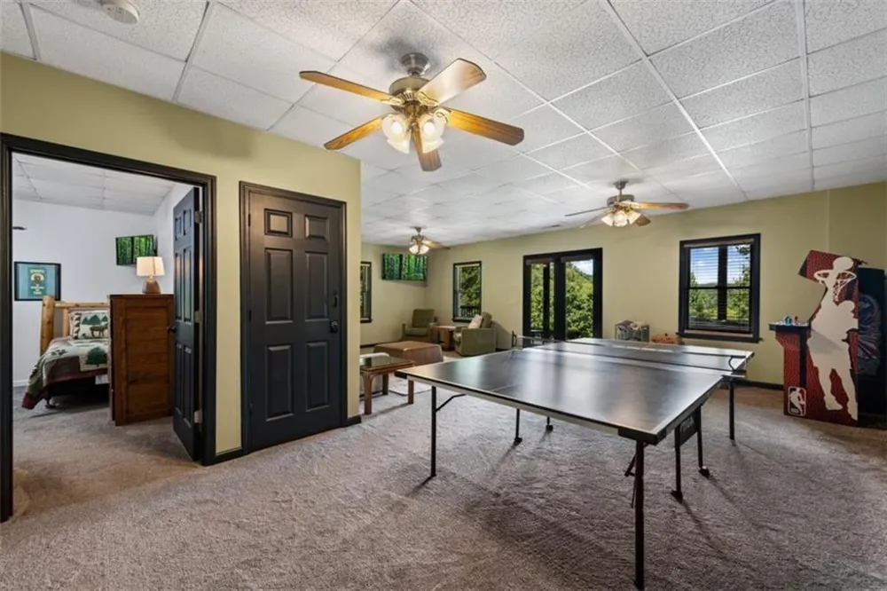 1571 W Campbell Camp Road W Blue Ridge, GA 30513