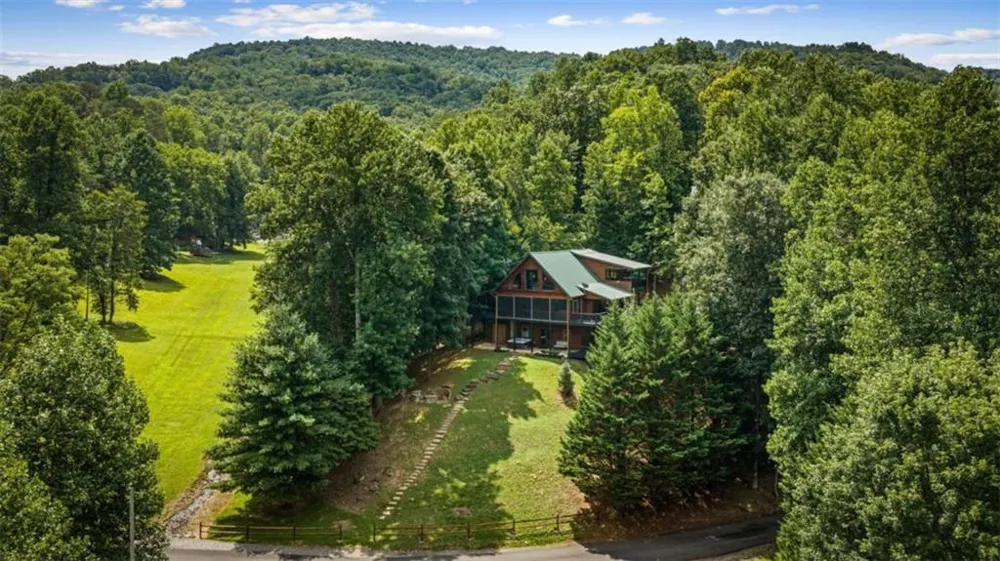 1571 W Campbell Camp Road W Blue Ridge, GA 30513
