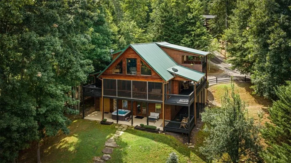 1571 W Campbell Camp Road W Blue Ridge, GA 30513
